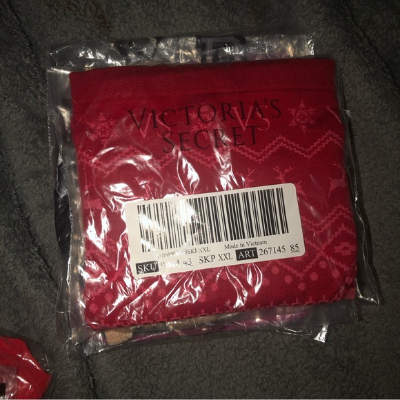 VS Panties Bundle (5) XXL - Picture 6 of 6